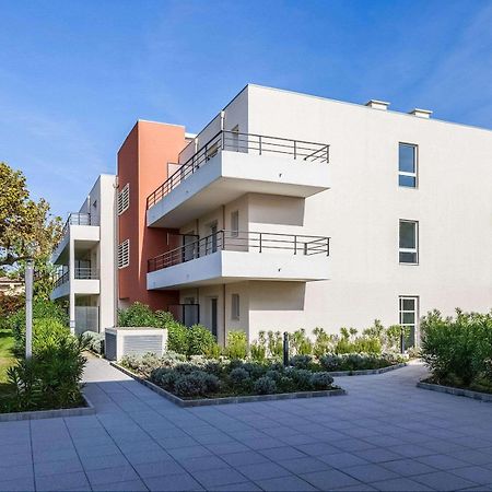 Comfort Aparthotel Cannes Mandelieu エクステリア 写真