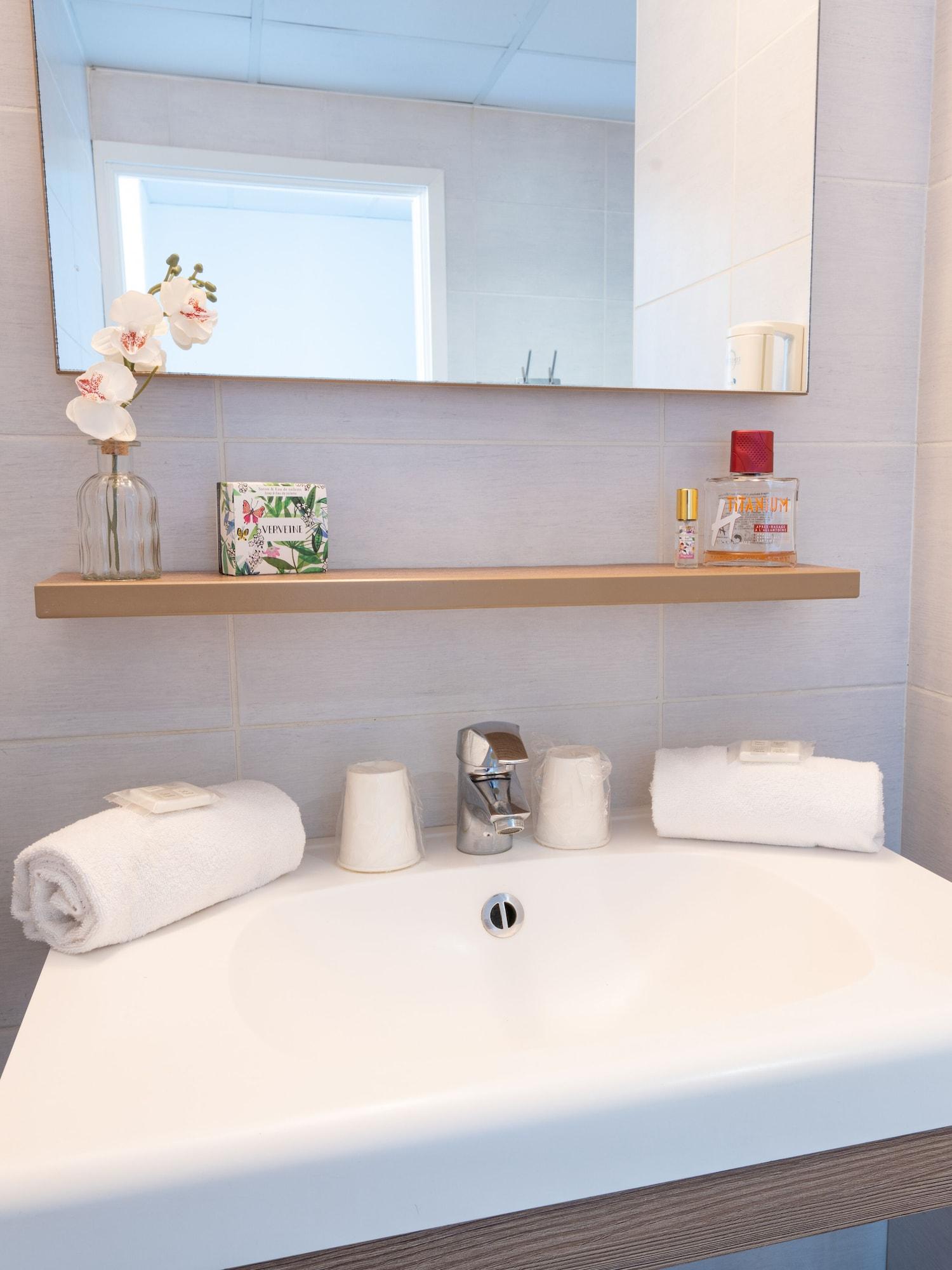 Zenitude Hotel-Residences Cannes Mandelieu Confort エクステリア 写真