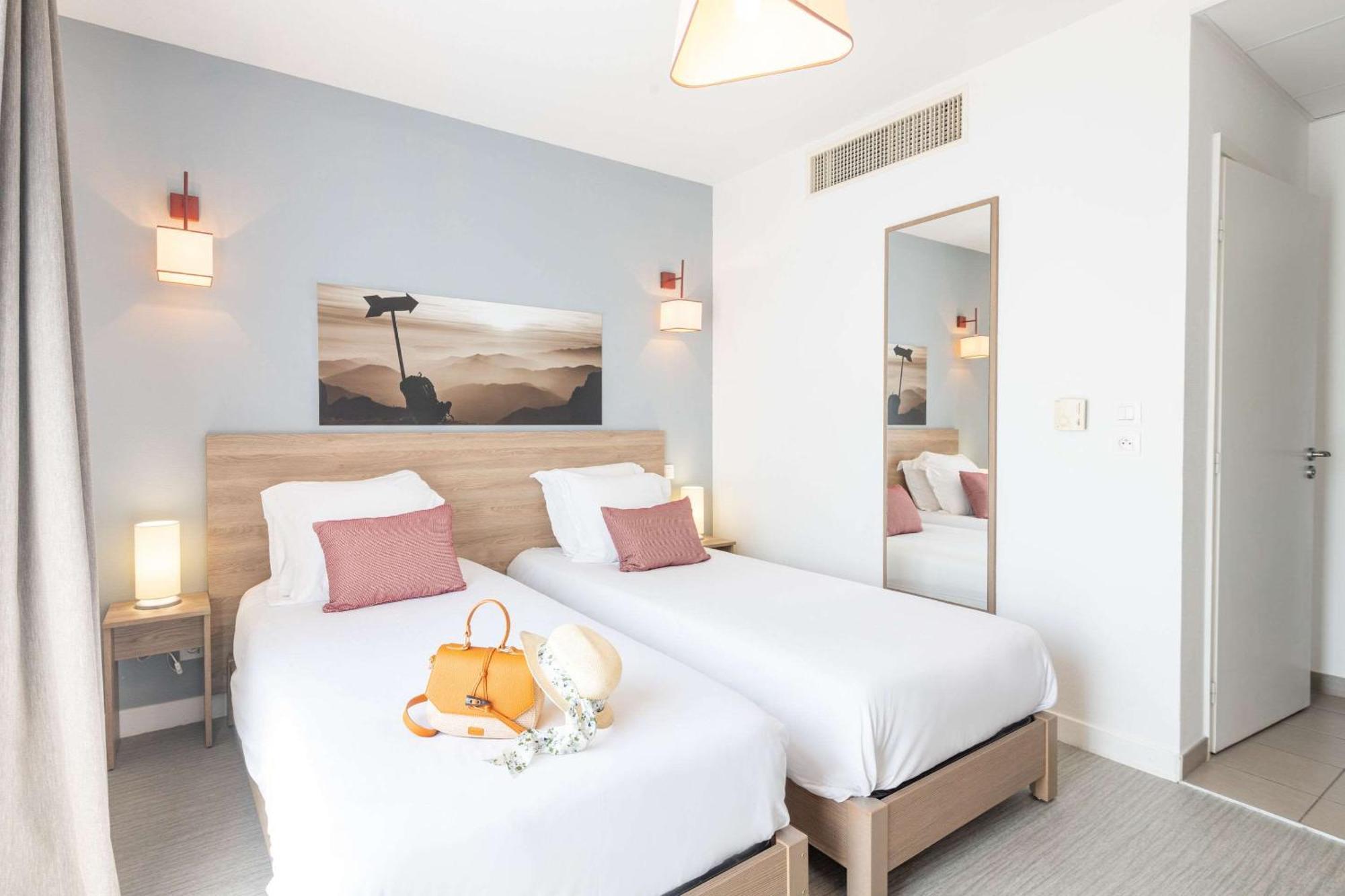 Zenitude Hotel-Residences Cannes Mandelieu Confort エクステリア 写真