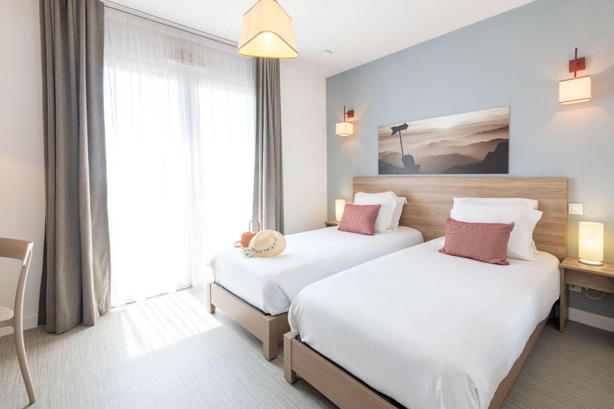 Comfort Aparthotel Cannes Mandelieu エクステリア 写真